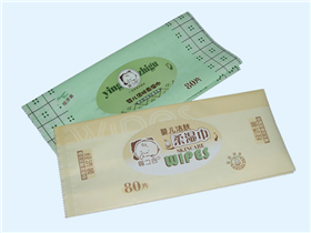 化妝品、濕巾袋